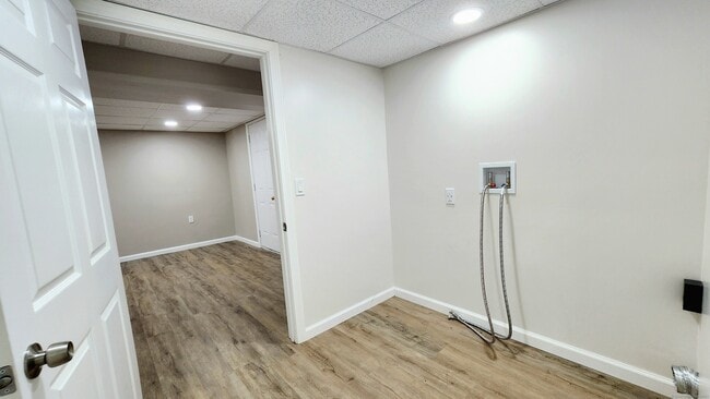 Building Photo - 58 Jackson Ave