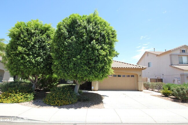 Building Photo - 8166 W Rose Garden Ln