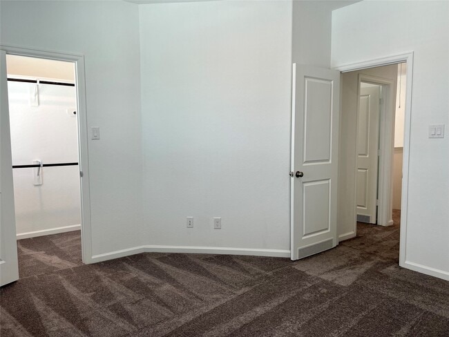 Building Photo - 5719 Foggy Vine Ct