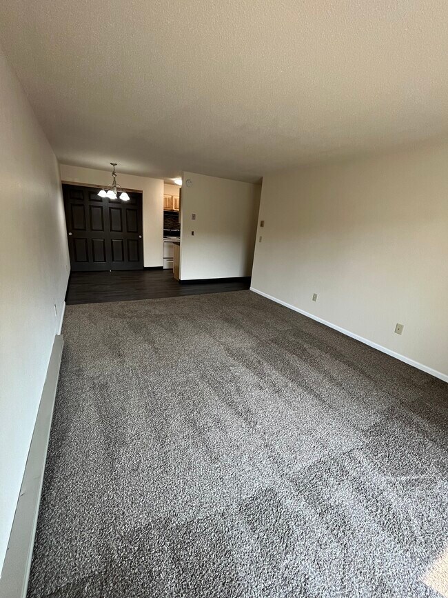 Building Photo - Spirit Mountain Apartments