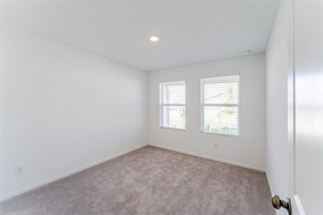 Building Photo - 16110 Domestic Dove Wy