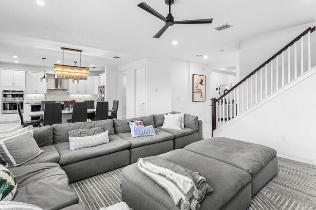 Building Photo - 8835 Grand Prix Ln