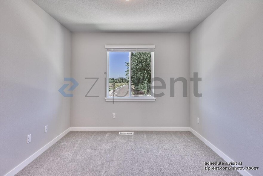 Building Photo - 200 N 87th Pl