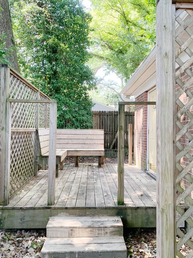 Building Photo - 203 Stancill Dr