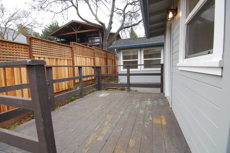 Building Photo - 8492 Trenton Rd