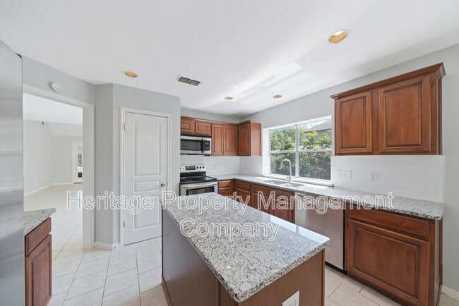 Building Photo - 25222 Flaming Arrow