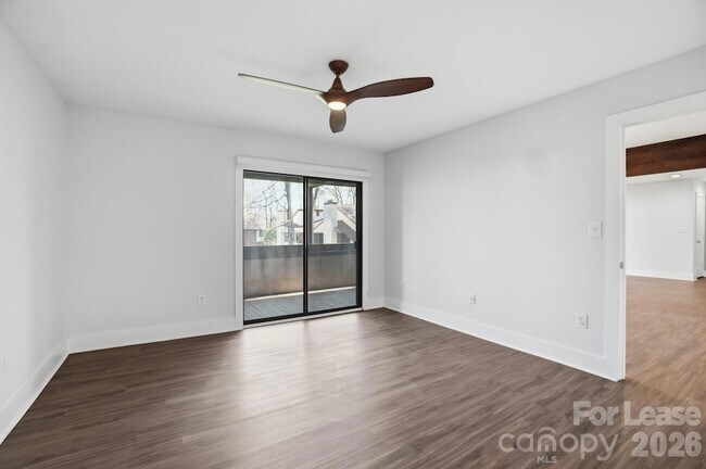 Building Photo - 7160 Winery Ln