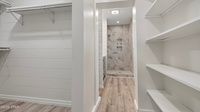 Building Photo - 19909 Alta Vista Dr