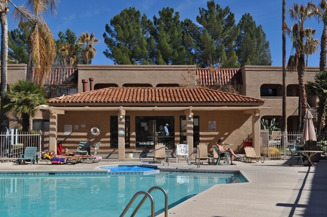 Building Photo - 5750 N Camino Esplendora