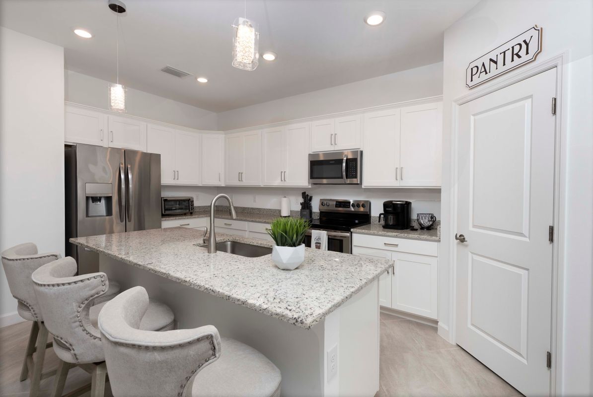 Building Photo - 13822 Pine Lodge Ln