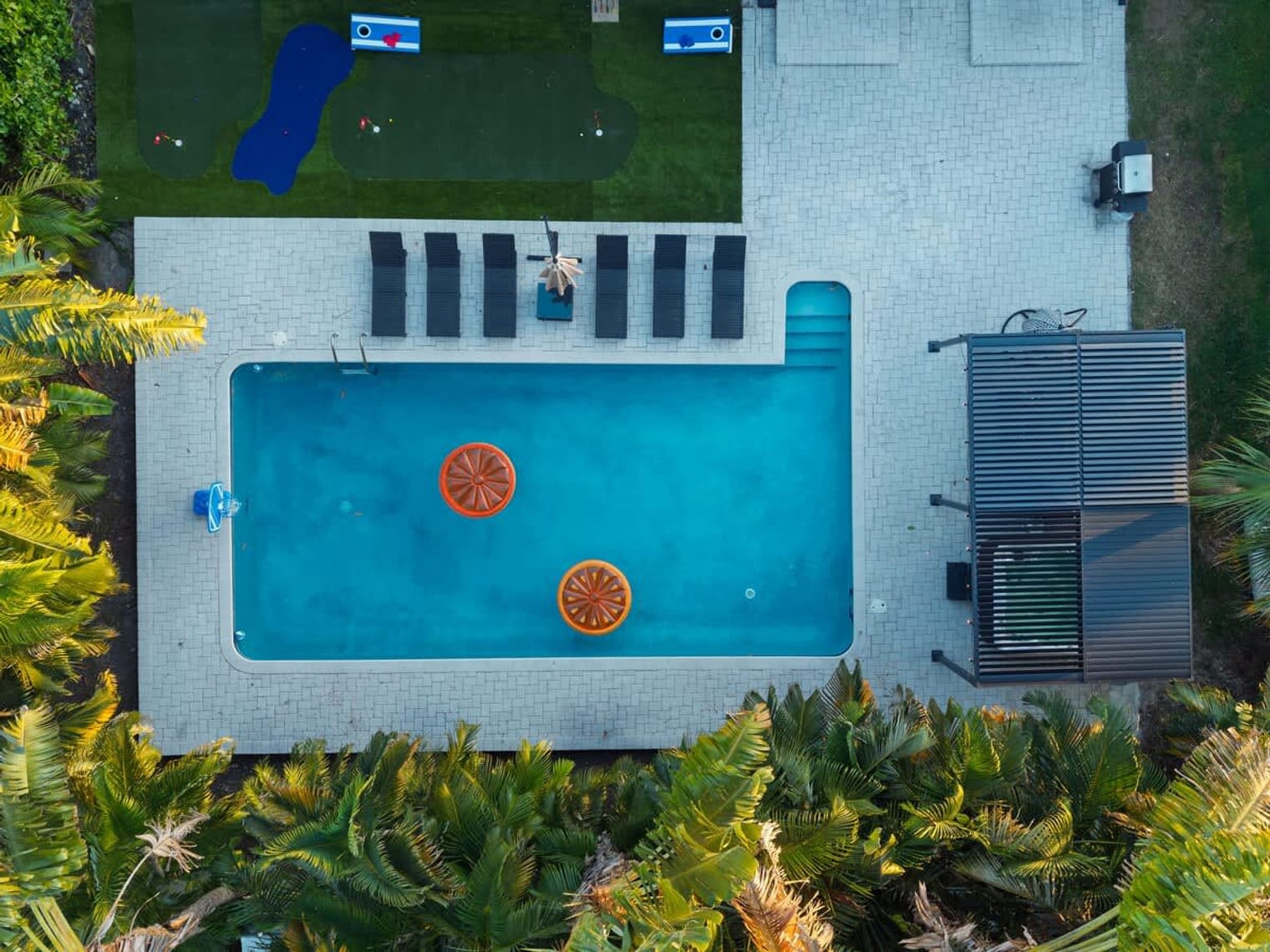 Building Photo - 2423 NE 202nd St