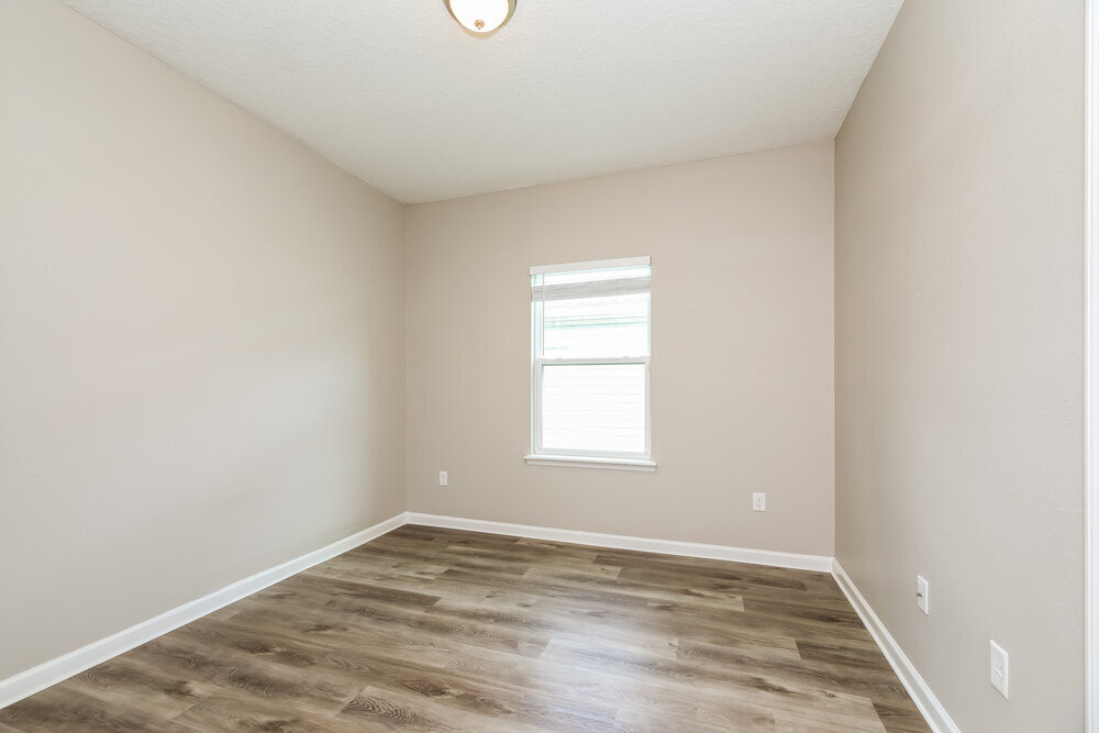 Building Photo - 16171 Magnolia Grove Way