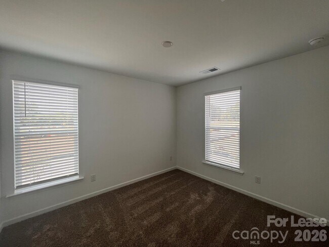 Building Photo - 16305 Leading St