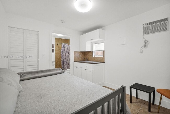 Building Photo - 37 NW 47th St