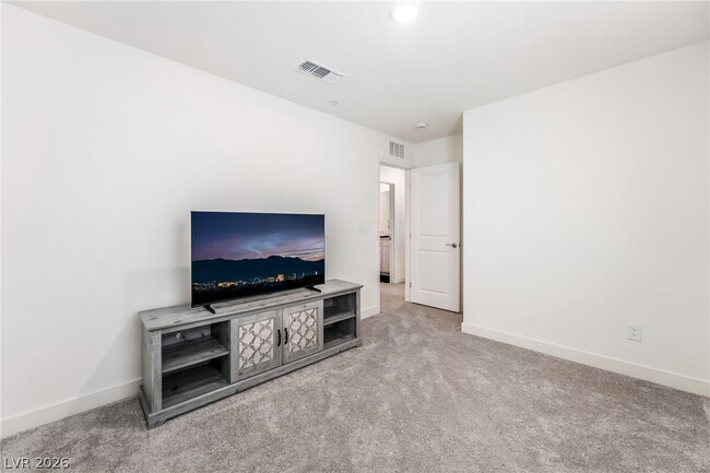 Building Photo - 670 Tranquil Bay Ct