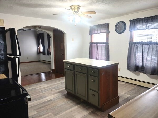 Building Photo - 65 East St