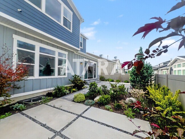 Building Photo - 9167 S Galette Ln
