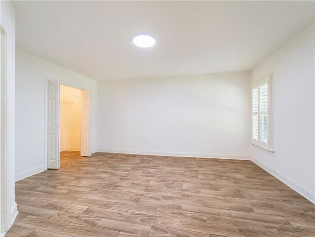 Building Photo - 3154 Chestnut Woods Dr