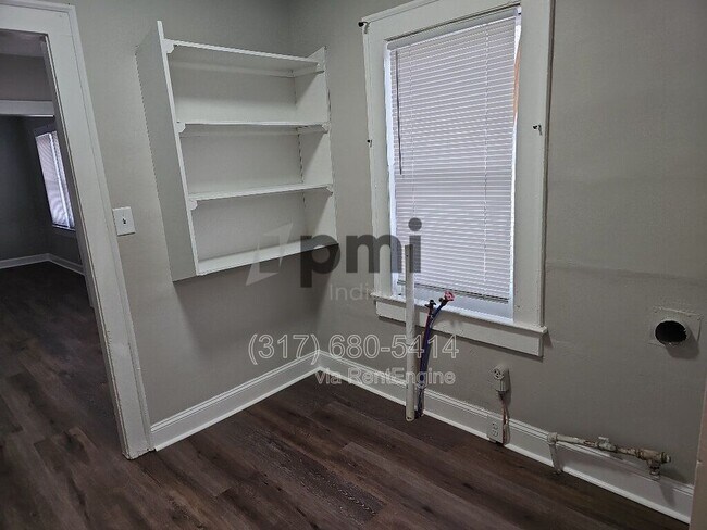 Building Photo - 2031 Southeastern Ave