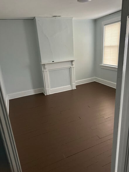 Building Photo - 316 Whitehead Ave