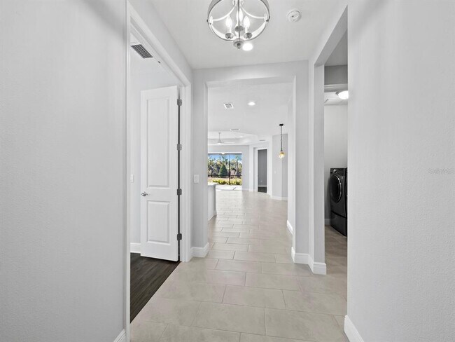 Building Photo - 2878 Butterfly Jasmine Trail