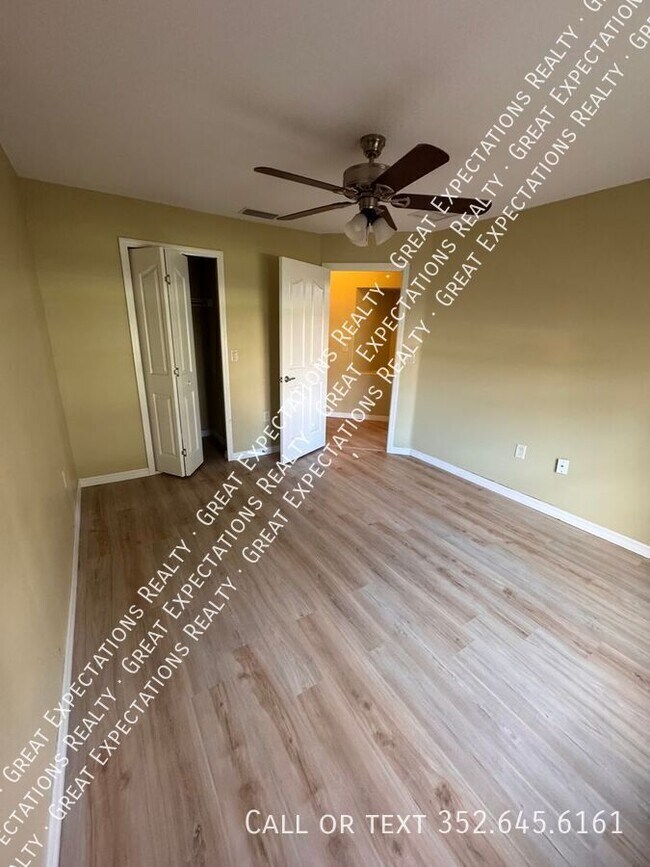 Building Photo - 16282 SW 15th Ct