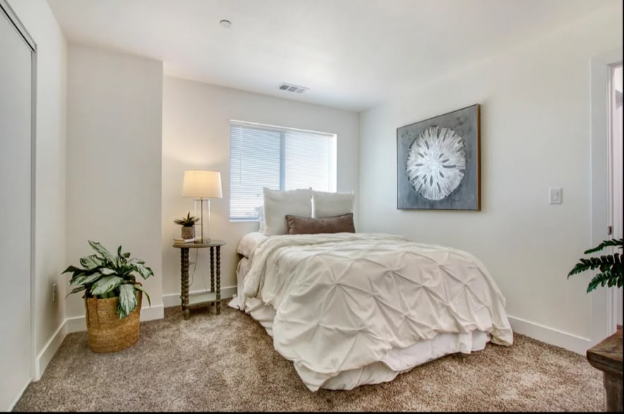 Building Photo - 1115 E Artesia Blvd