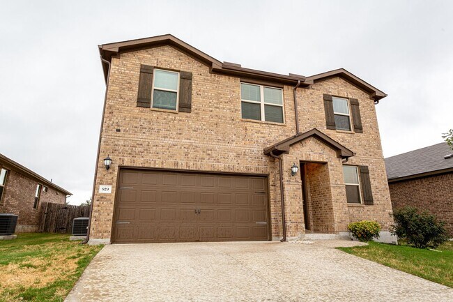 Building Photo - Bright & Spacious 5-Bedroom, 3-Bath Home i...