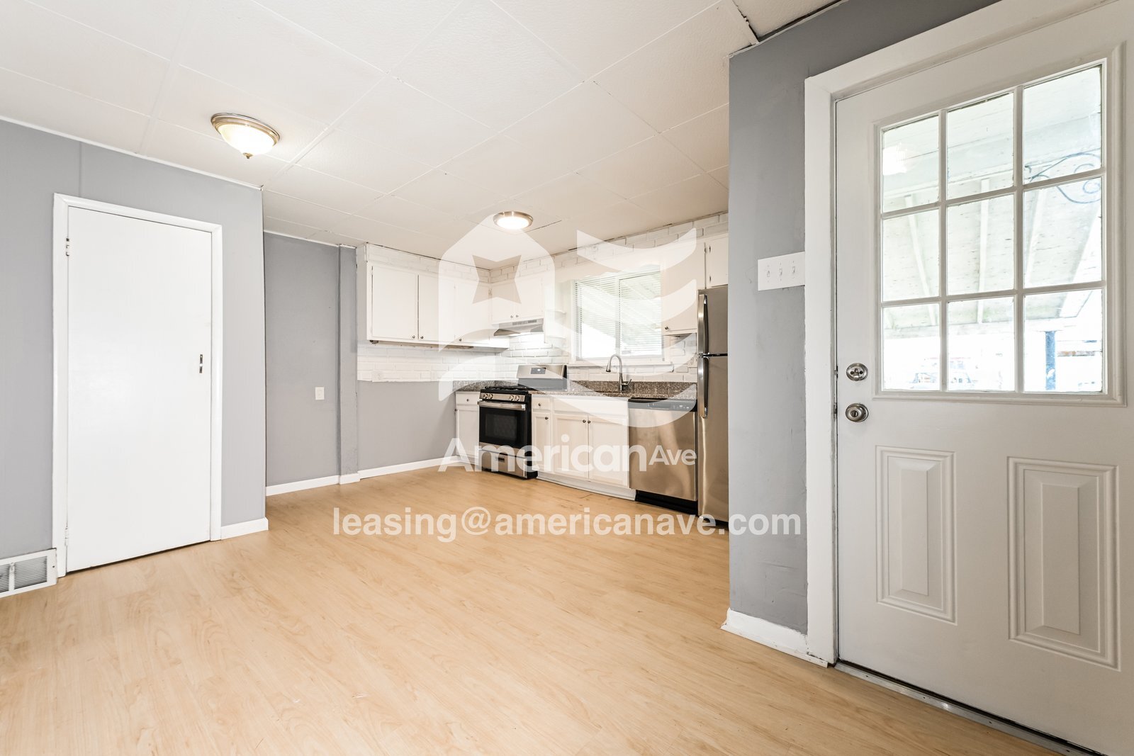 Building Photo - 1611 4th Ave