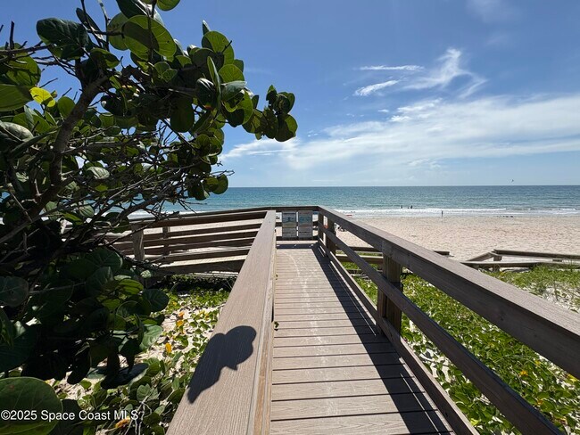 Building Photo - 2186 Jimmy Buffett Mem Hwy