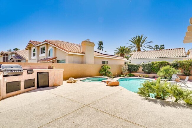 Building Photo - 2697 Pala Dura Dr