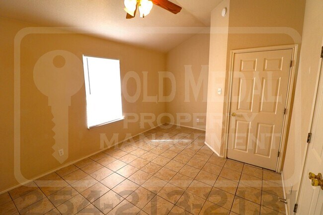 Building Photo - 4109 Elms Run Cir