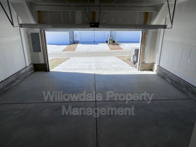 Building Photo - 303 Parker Sta Ave