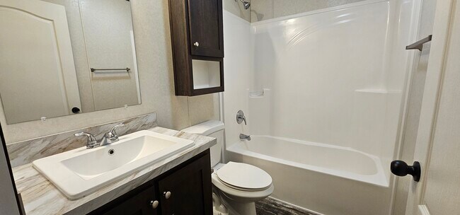 Building Photo - 101 Mulberry