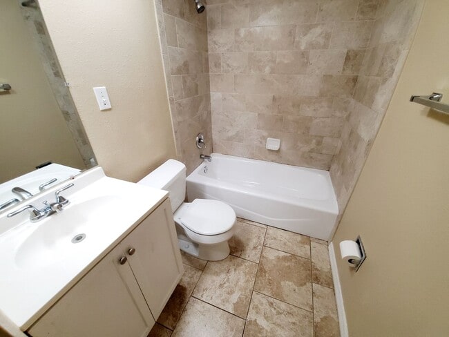 Building Photo - 4115 32nd St N