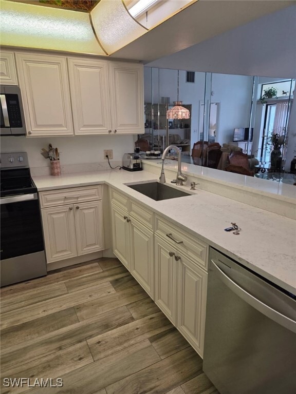 Building Photo - 16580 Ginger Ln