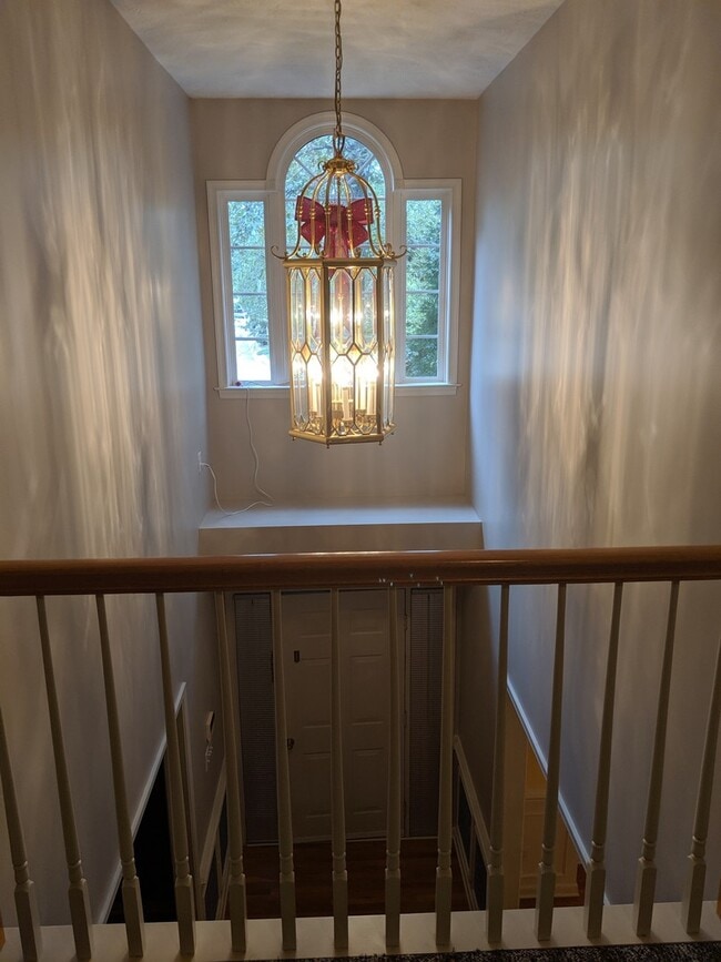 Building Photo - Huge 4 Bedroom Chester Transitional in Stoney Glen West with 2 Car Garage, $2225.00 p/month!