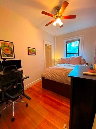 Building Photo - 174 Newbury St