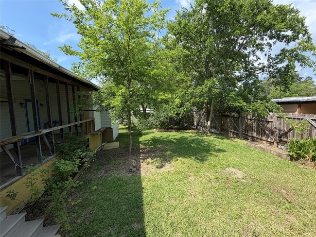 Building Photo - 13724 Brigadier Dr