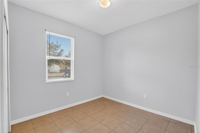 Building Photo - 11528 Southern Creek Dr