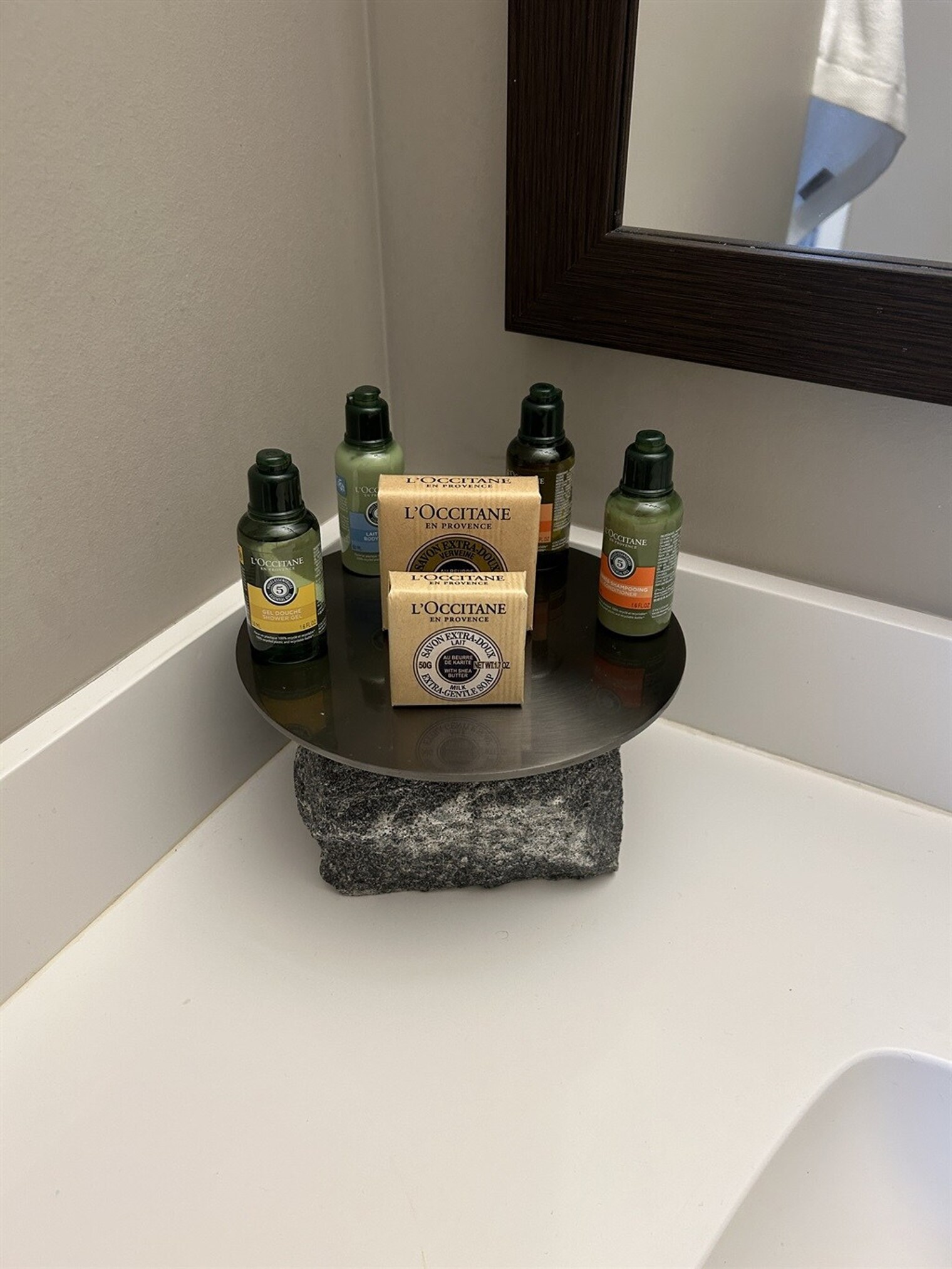 Building Photo - 350 East Ave