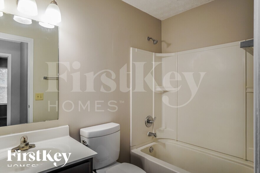 Building Photo - 2872 Creith Ct