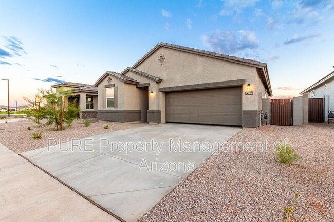 Building Photo - 15365 W Smoketree Dr