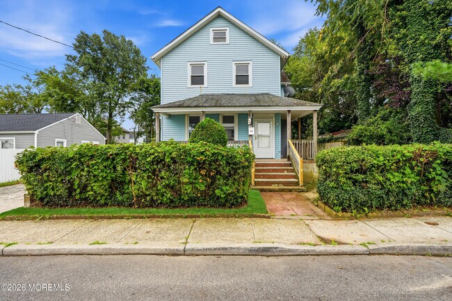 Building Photo - 236 Seaview Ave