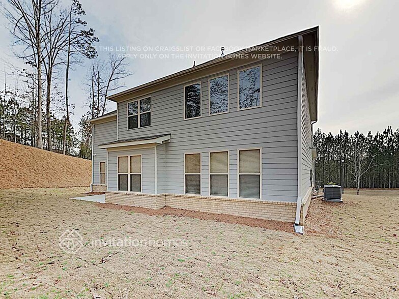 Building Photo - 1614 Water Springs Way SE