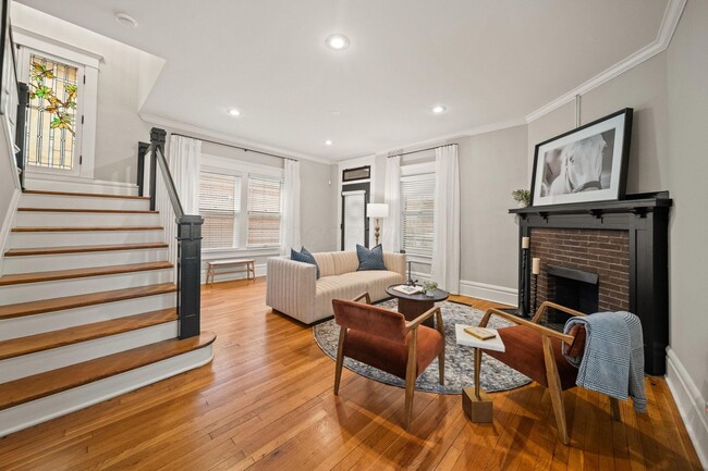 Building Photo - 503 S 3rd St