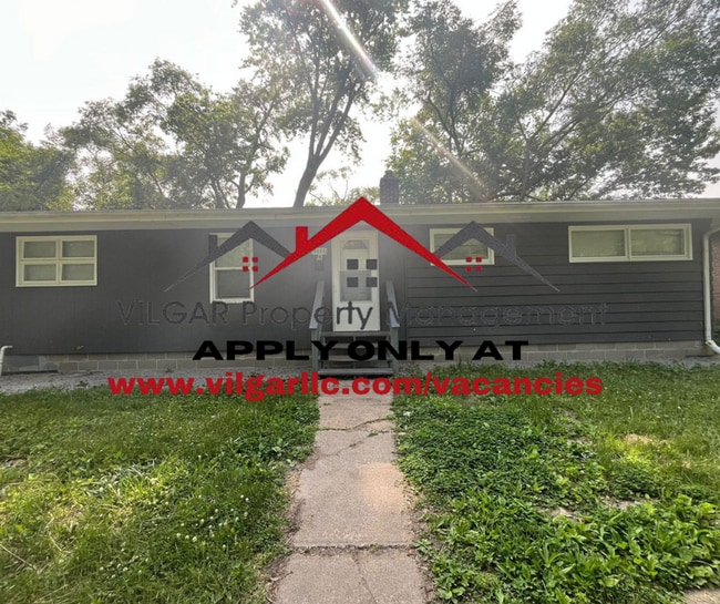 Building Photo - WOW! This is a Home! 3-bedroom, 1-bath hom...