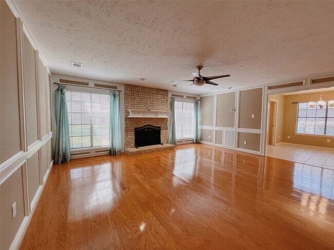 Building Photo - 3015 W Steepbank Cir