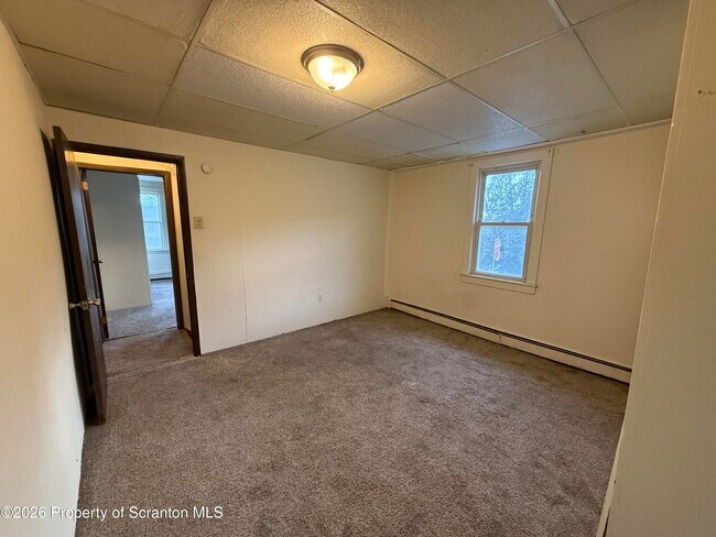 Building Photo - 947 Carmalt St