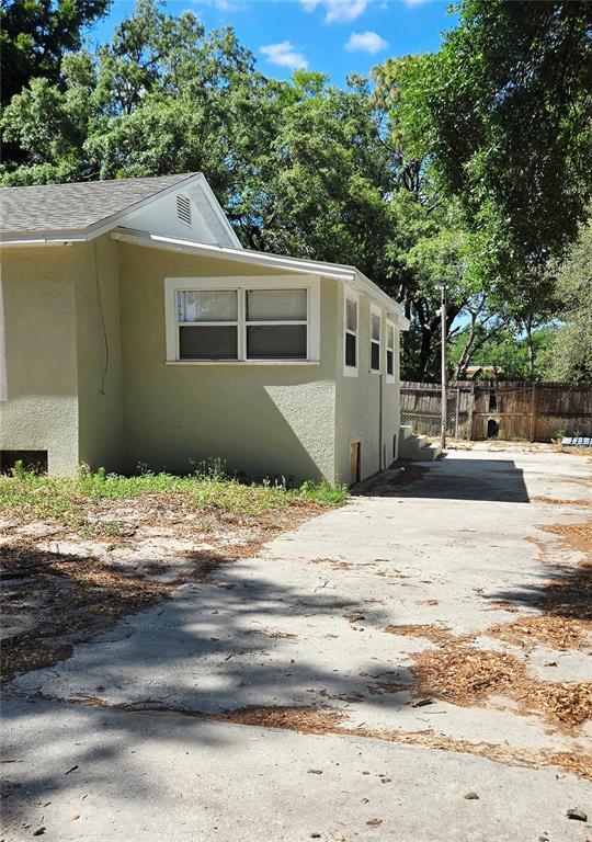 Building Photo - 1651 Clarcona Rd